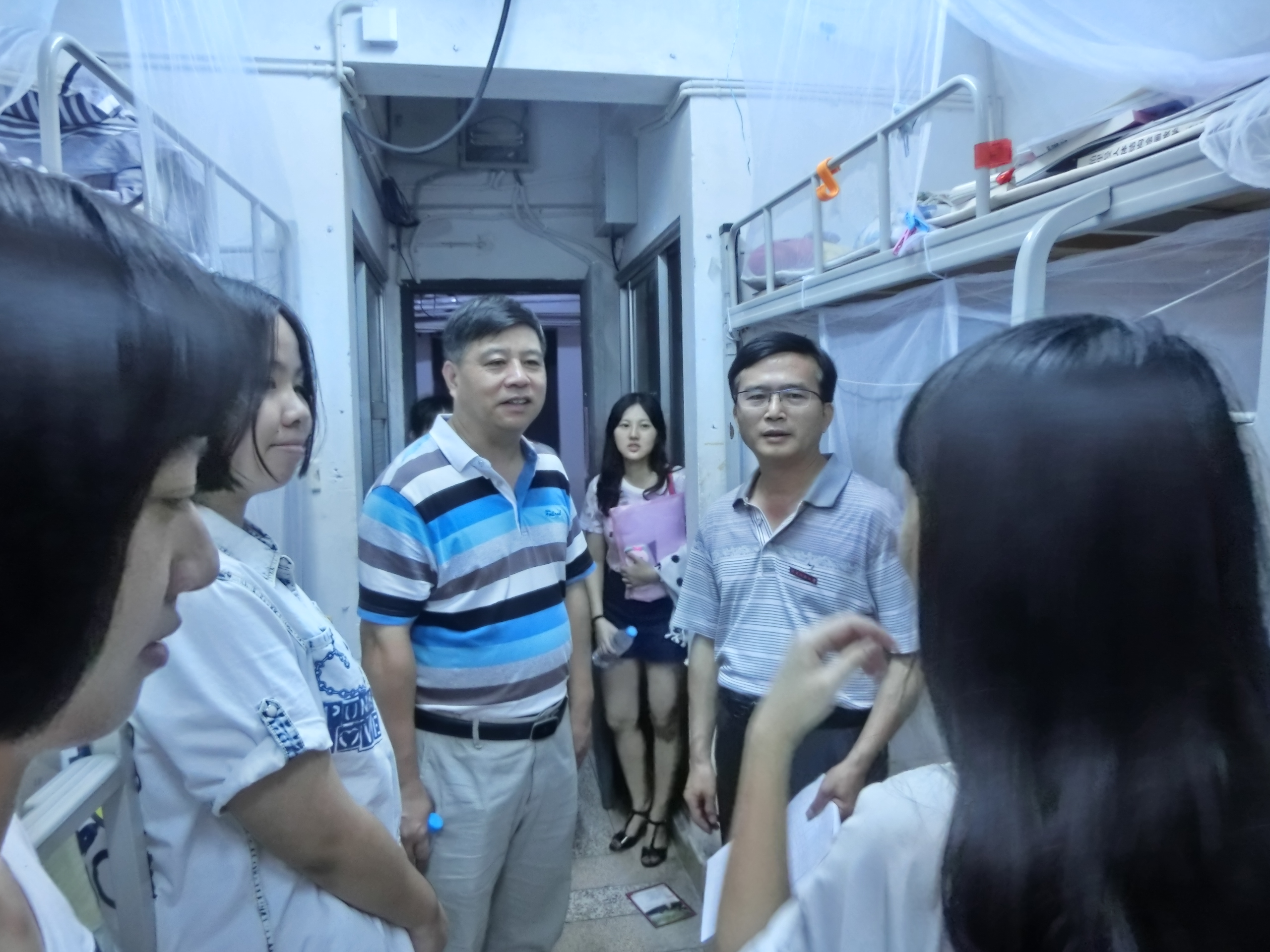 教科院积极践行“谋事要实” 举行系列迎新活动